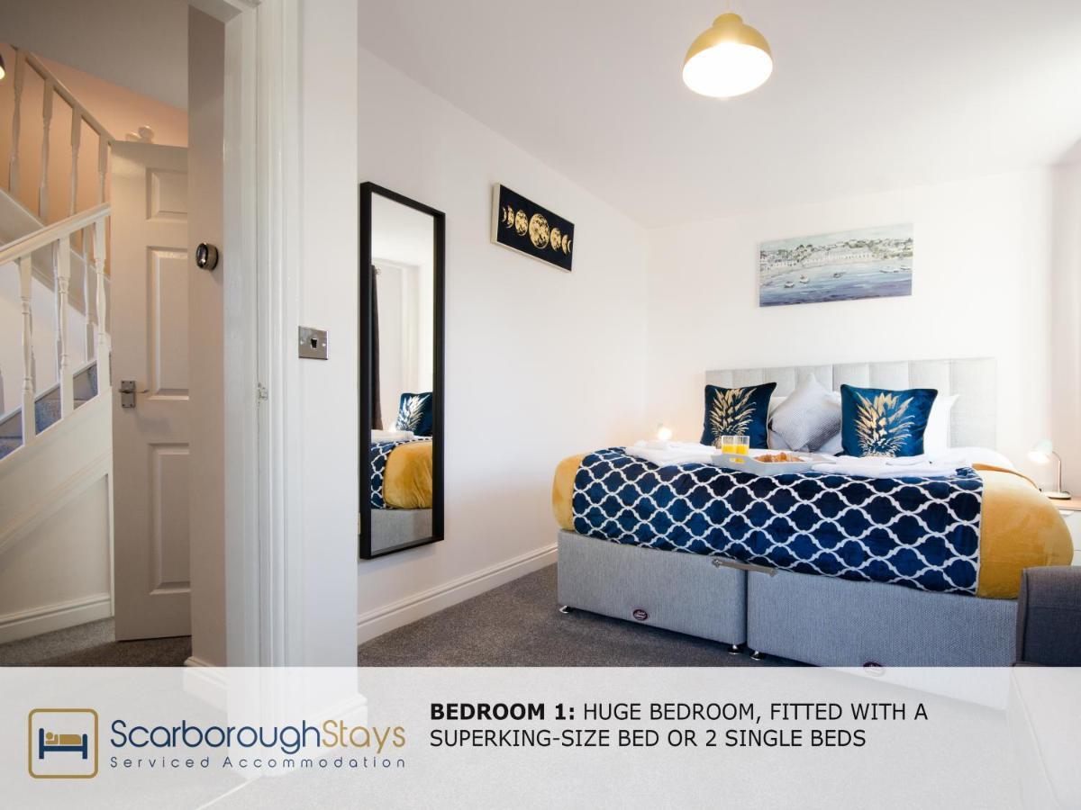 Hibernia Place, 3 Bedroom Townhouse With Patio & Seating Area - Free Parking Scarborough Extérieur photo